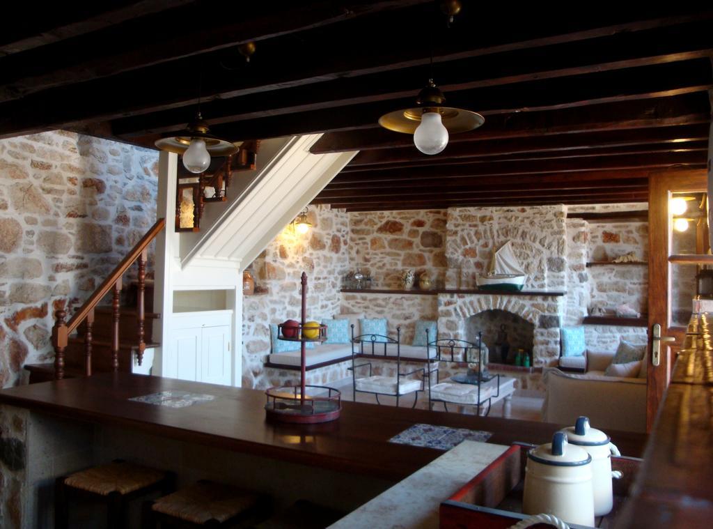 Halkis Muses Villa ภายนอก รูปภาพ